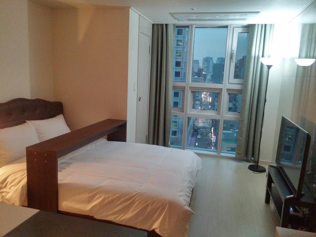 Guesthouse Myeongdong Сеул Экстерьер фото