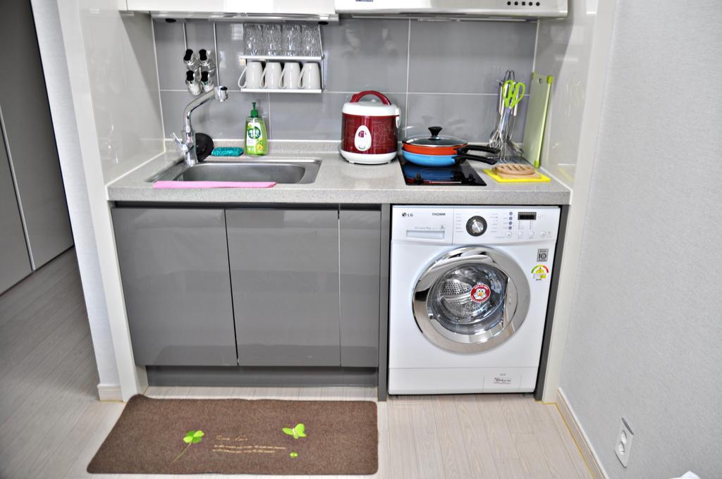 Guesthouse Myeongdong Сеул Экстерьер фото