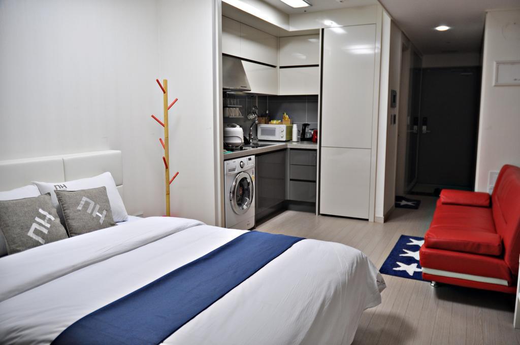 Guesthouse Myeongdong Сеул Экстерьер фото
